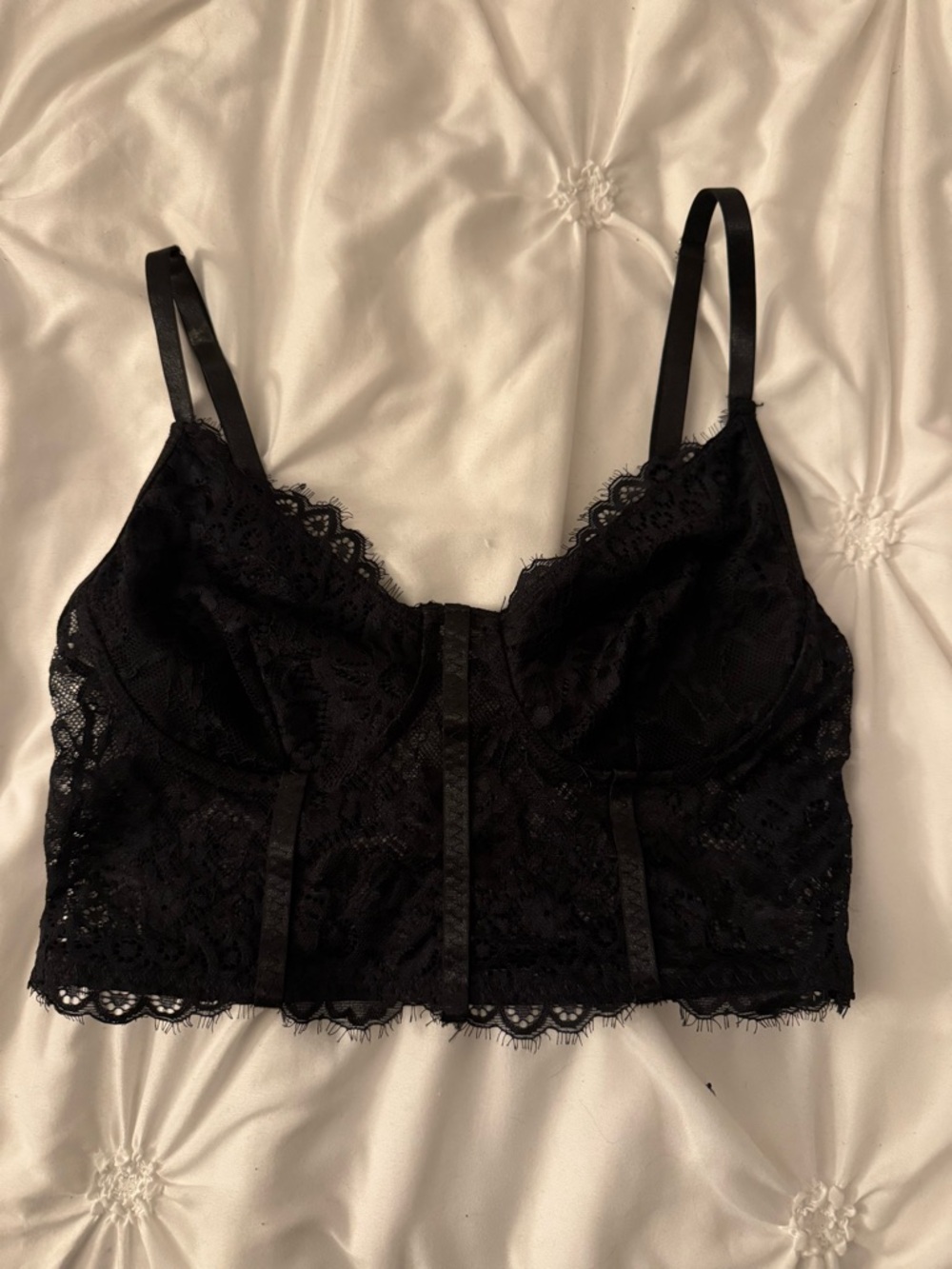 Black Lace Bralette Crop Top - Women's Intimates